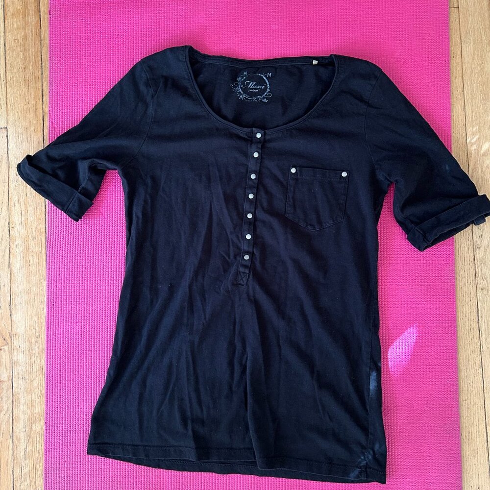 Mavi Black Women's Tshirt Medium